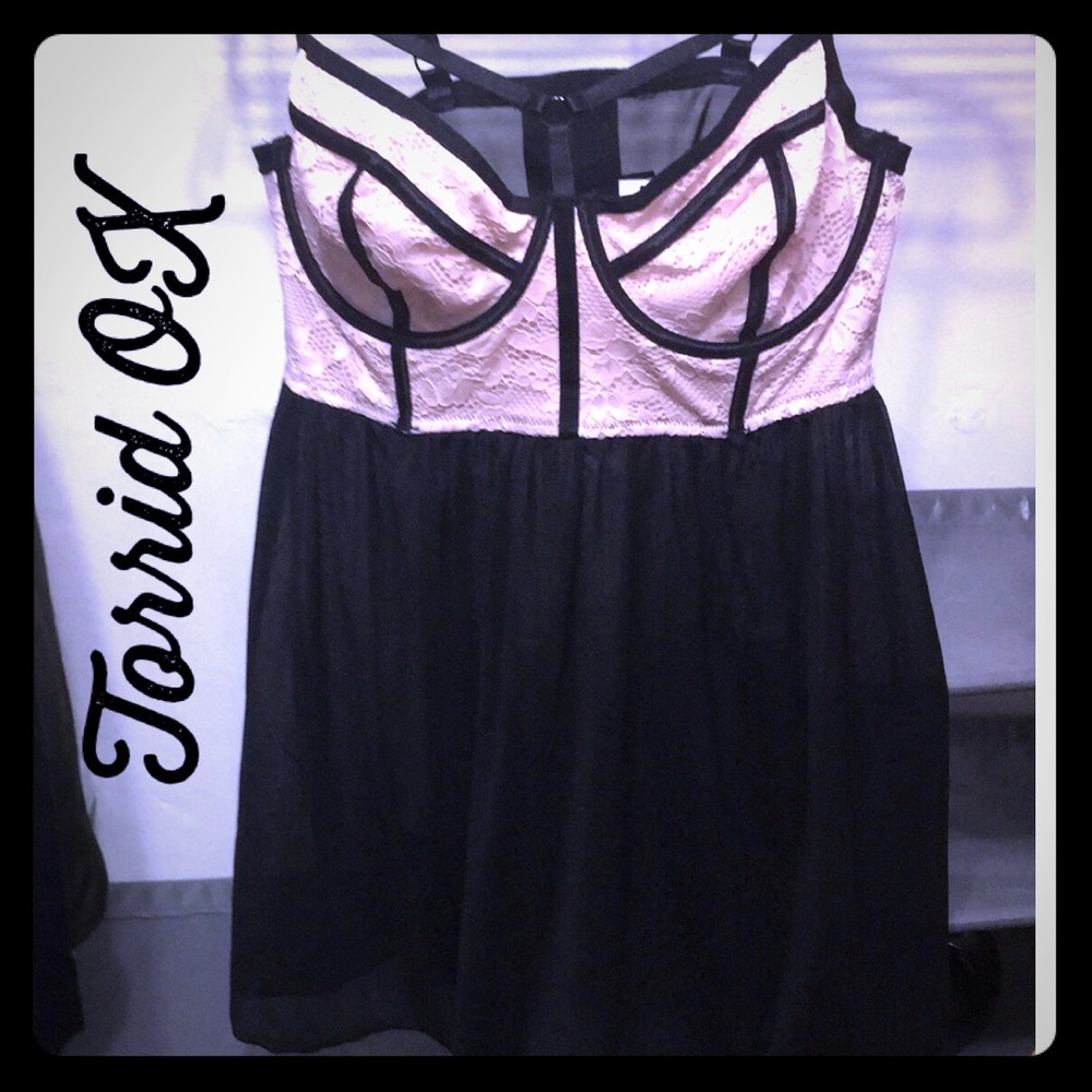 💫Torrid Pink/Black Lingerie NWT Size O(XL)